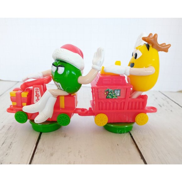 M&Ms Vintage Train Cars 2 Pack Series 1 Collectible Candy Topper Limited Edition - Picture 2 of 16